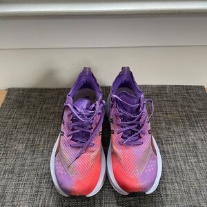 Asics Megablast | Size 9.5